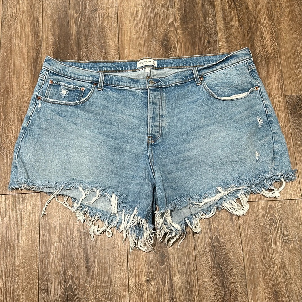 Abercrombie & Fitch The 90s baggy shorts low rise curve love size: 36/22